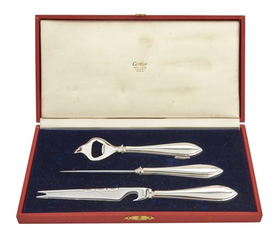 Lot 1077 - Cased Cartier Sterling Silver Bar Set