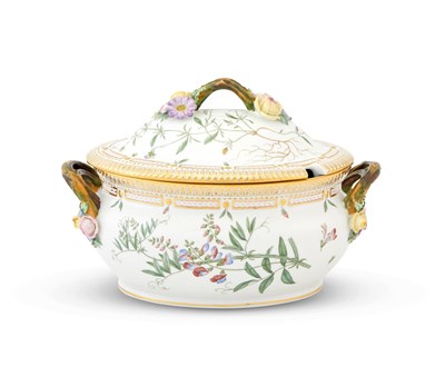 Lot 806A - Royal Copenhagen Gilt-Decorated Flora Danica...