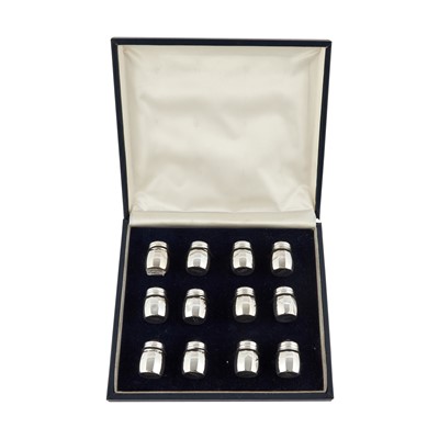 Lot 198 - Cased Set of Twelve American Sterling Silver Individual Salt and Pepper Shakers