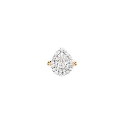 Lot 54 - Gold, Platinum and Diamond Ring