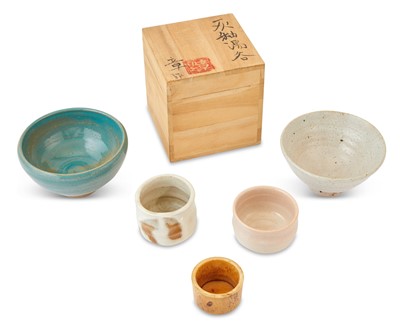 Lot 238 - Collection of Five Contemporary Japanese Art Pottery Articles