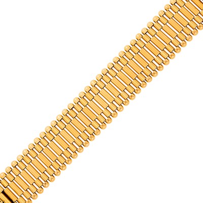 Lot 1092 - Wide Gold Bracelet