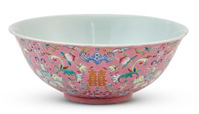 Lot 413 - A Chinese Famille Rose Porcelain Bowl