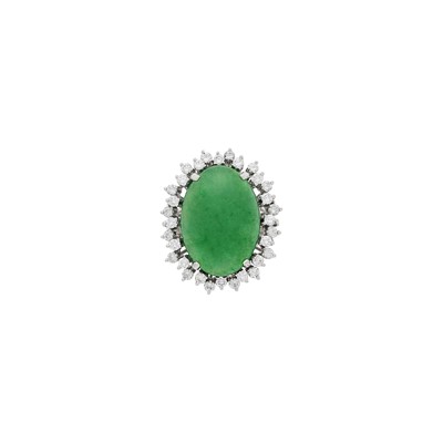 Lot 1082 - Platinum, Jade and Diamond Ring