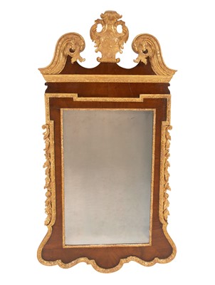 Lot 109 - George II Style Parcel Gilt Mahogany Mirror
