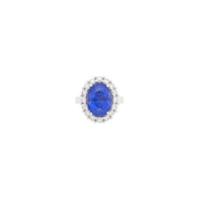 Lot 78 - White Gold, Sapphire and Diamond Ring