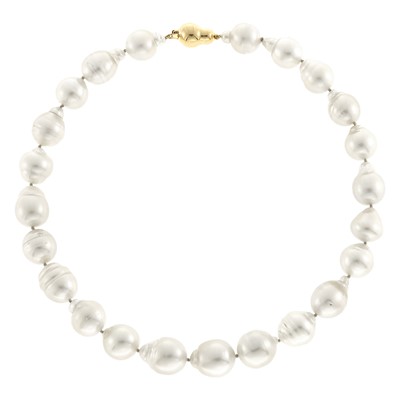 Lot 2021 - Golden Baroque South Sea Cultured Pearl Necklace with Gold Clasp