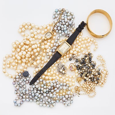 Lot 1253 - Group of Gold and Cultured Pearl Jewelry and Fragments