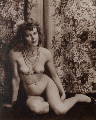 Lot 3121 - Eugene  Von Bruenchenhein. Marie