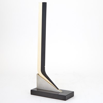 Lot 40 - Gerald Laing