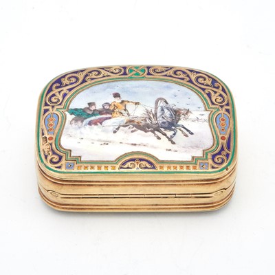 Lot 13 - Russian Silver, Champlevé and En Plein Enamel Purse