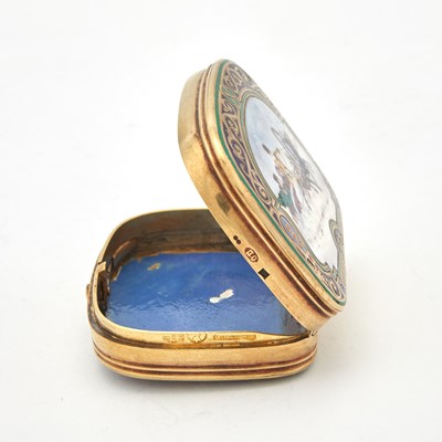 Lot 13 - Russian Silver, Champlevé and En Plein Enamel Purse