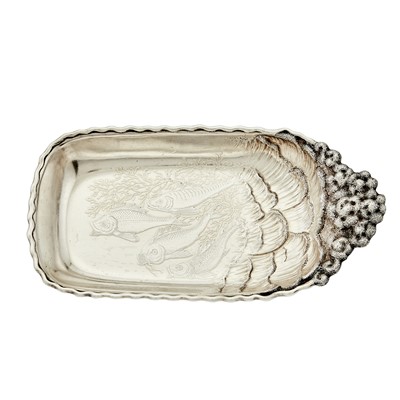 Lot 585 - JE Caldwell Sterling Silver Dish