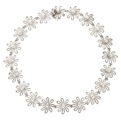 Lot 1205 - Tiffany & Co., Paloma Picasso Silver Daisy Necklace
