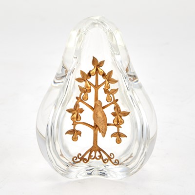 Lot 476 - Steuben 18K Gold-Plated Metal and Blown Glass Sculpture