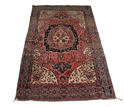 Lot 876 - Sarouk Fereghan Rug