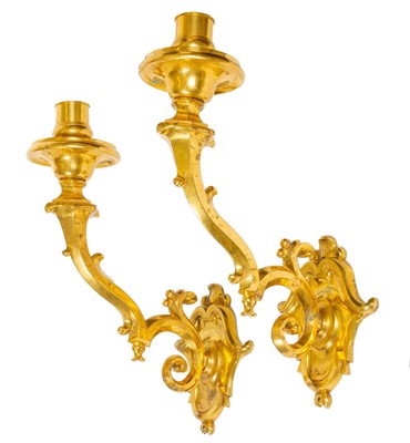 Lot 214 - Pair of Italian Gilt-Bronze Single-Light Sconces