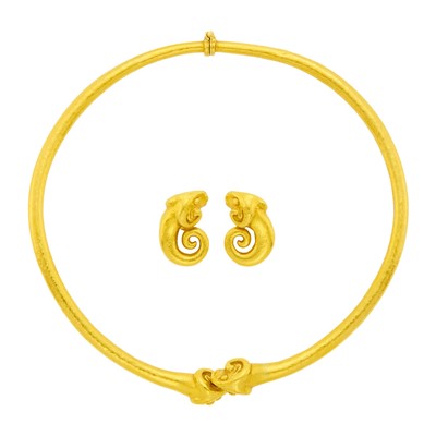 Lot 2 - Zolotas Hammered High Karat Gold Ram's Head Choker Necklace and Pair of Earclips