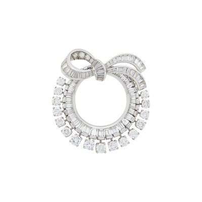 Lot 67 - Platinum and Diamond Wreath Brooch