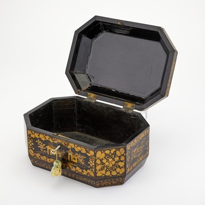 Lot 313 - Chinese Gilt Decorated Black Lacquer Box