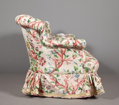 Lot 376 - Button Tufted Upholstered Love Seat