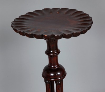 Lot 304 - Two Pairs of English Style Mahogany Stands