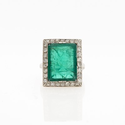 Lot 2138 - Platinum, Emerald and Diamond Ring