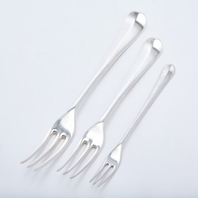 Lot 191 - Elizabeth II Sterling Silver Partial "Hanoverian" Pattern Flatware Service