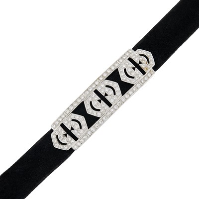 Lot 134 - White Gold, Diamond and Black Velvet Choker Necklace