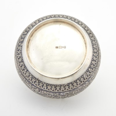 Lot 17 - Russian Parcel-Gilt Silver and Niello Sugar Bowl and Sugar Tongs