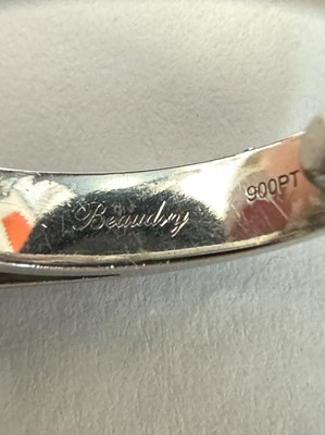 Lot 282 - Michael Beaudry Platinum and Diamond Ring