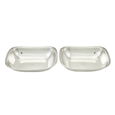 Lot 175 - Pair of Tiffany & Co. Sterling Silver Open Bowls