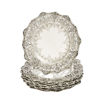 Lot 98 - Set of Twelve Gorham Sterling Silver Bread Plates