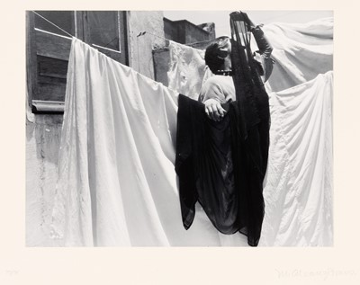 Lot 3039 - Manuel Alvarez Bravo. El Eclipse (The Eclipse)
