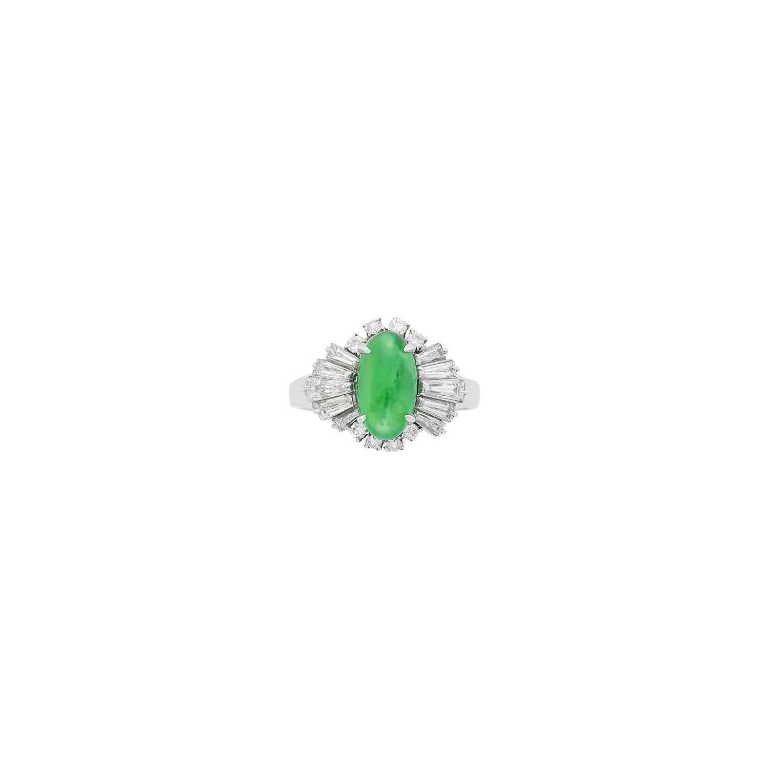 Lot 76 - Platinum, Jade and Diamond Ring