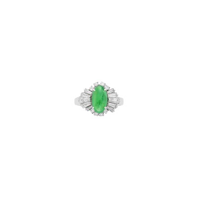 Lot 76 - Platinum, Jade and Diamond Ring