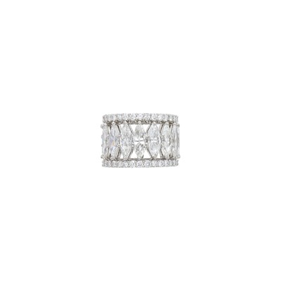 Lot 77 - Attributed to Hammerman Brothers Platinum and Diamond Band Ring