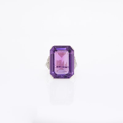 Lot 1049 - Platinum, Amethyst and Diamond Ring