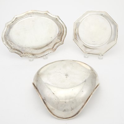 Lot 196 - Three American and Mexican Sterling Silver Bowls