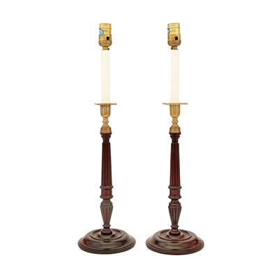 Lot 366 - Pair of Tôle-Peinte Wall Lanterns