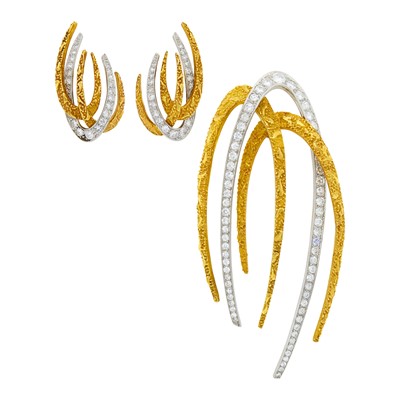 Lot 99 - Gold, Platinum and Diamond Brooch and Pair of Earclips