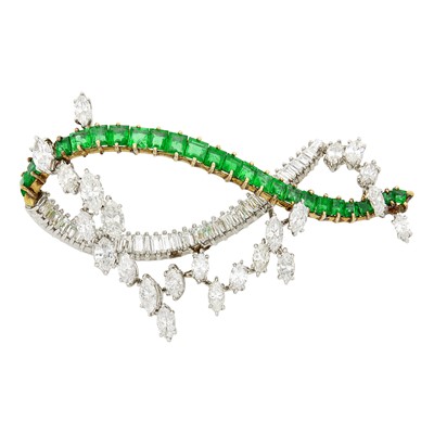 Lot 284 - Platinum, Gold, Emerald and Diamond Brooch