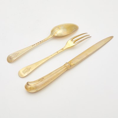 Lot 167 - Georgian Sterling Silver Gilt Dessert Service in Fitted Box