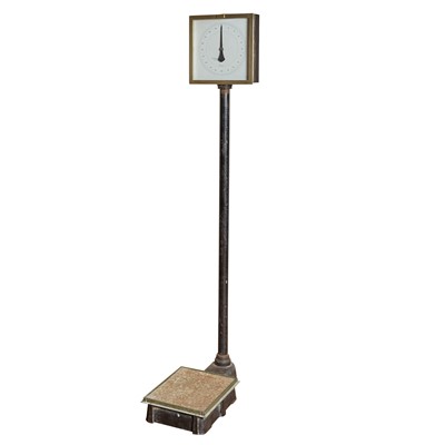 Lot 191 - Brass and Painted Cast Iron Platform Scale