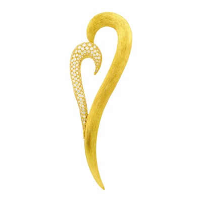 Lot 20 - Henry Dunay Gold and Diamond Heart Brooch