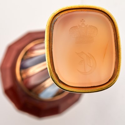 Lot 69 - Russian Gem-Set, Enameled Two-Color Gold, Hardstone and Glass Hand Seal