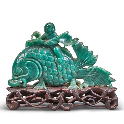 Lot 29 - A Chinese Green Hardstone Carving