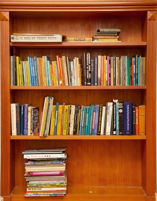 Lot 321 - A collection of books on mathematical puzzles and other game subjects