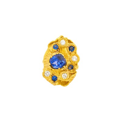 Lot 1082 - Jose Aragon Gold, Sapphire and Diamond Ring