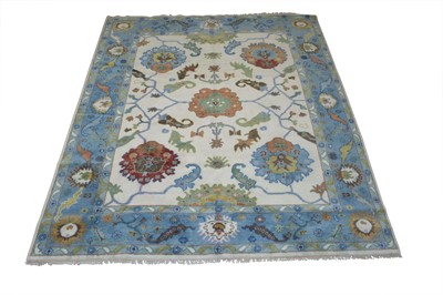 Lot 459 - Indo-Oushak Carpet